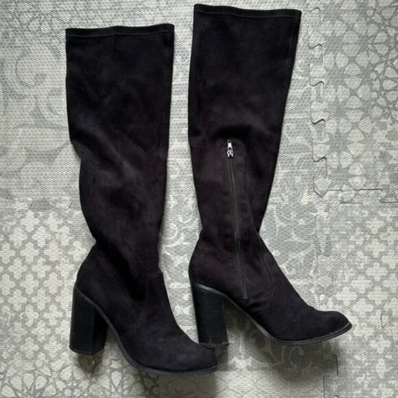 Like new, black suede knee high boots size 37 EU, 6.5 US , FOREVER NEW , - Picture 9 of 9